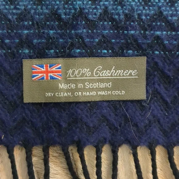 Women's 100% Cashmere Blue, Purple, Jade 62" x 12" Made In Scotland Scarf - Picture 4 of 5